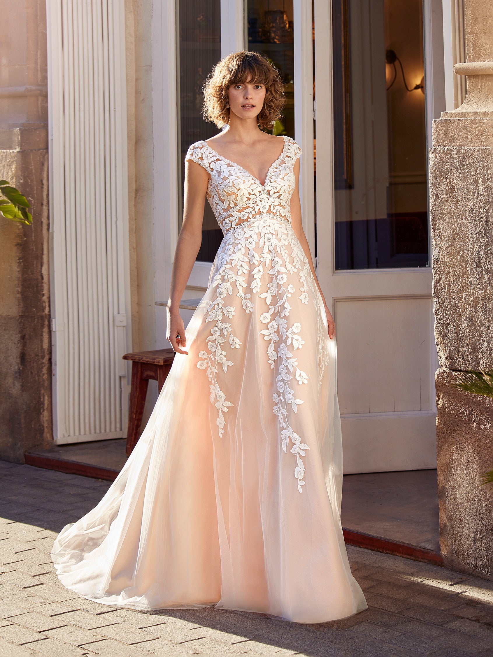 ELECTRIC Robe de mariee A line White One