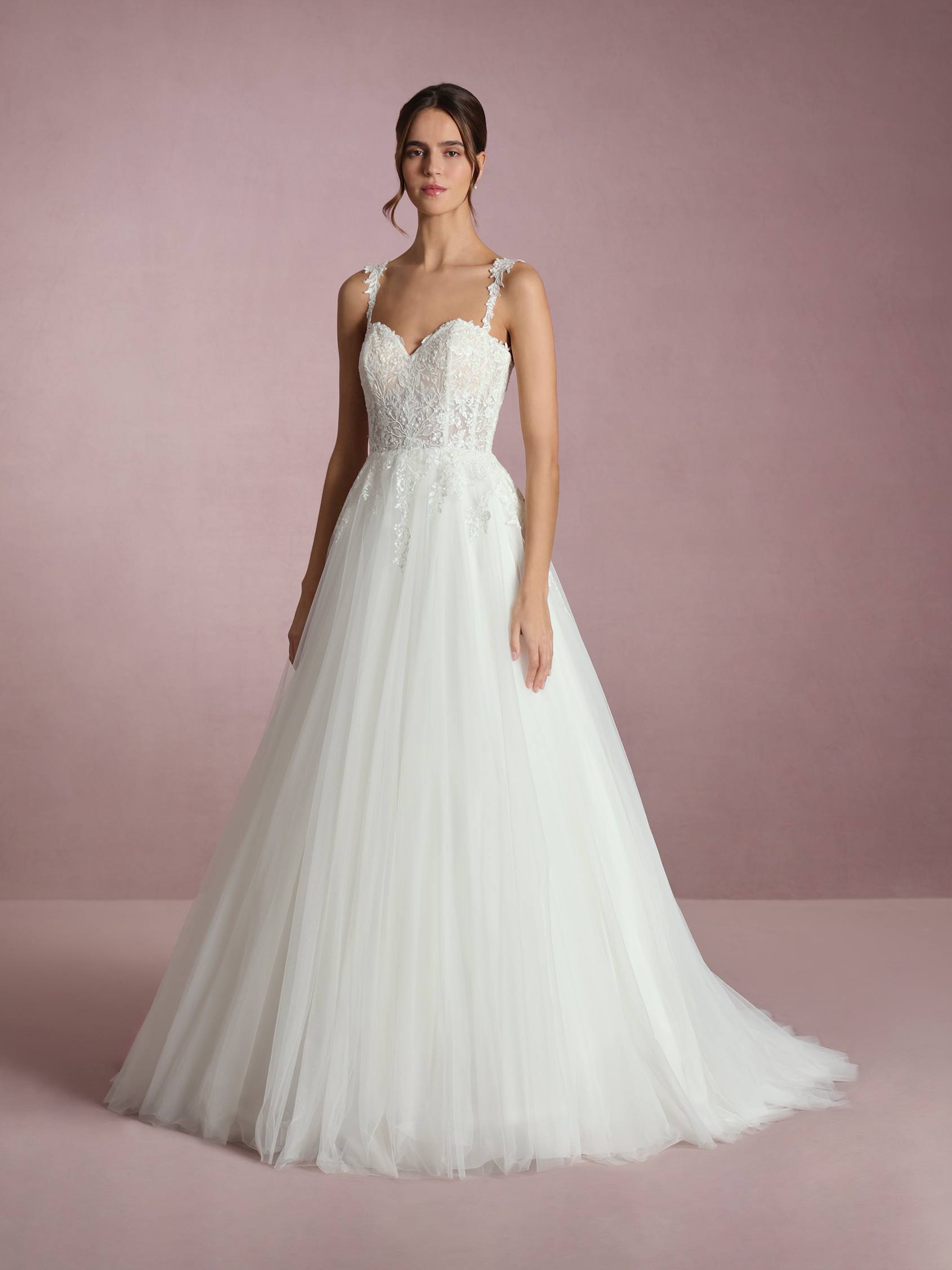 Princess gown white hotsell