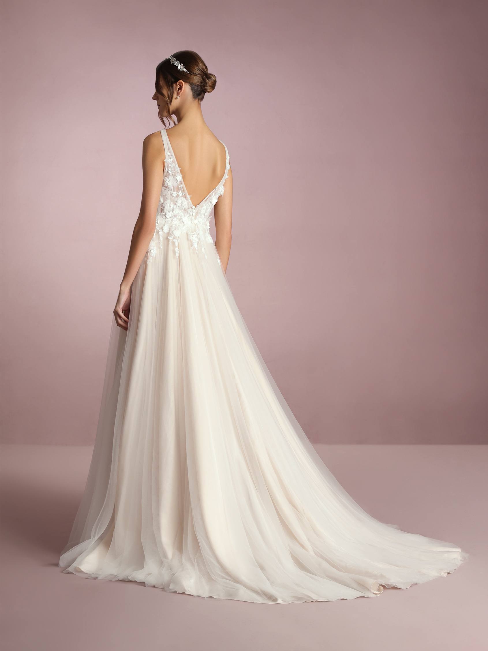 Robe mariée evasée sale